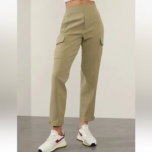ATHLETA Size 14 Endless High Rise Cargo Pant Olive Branch